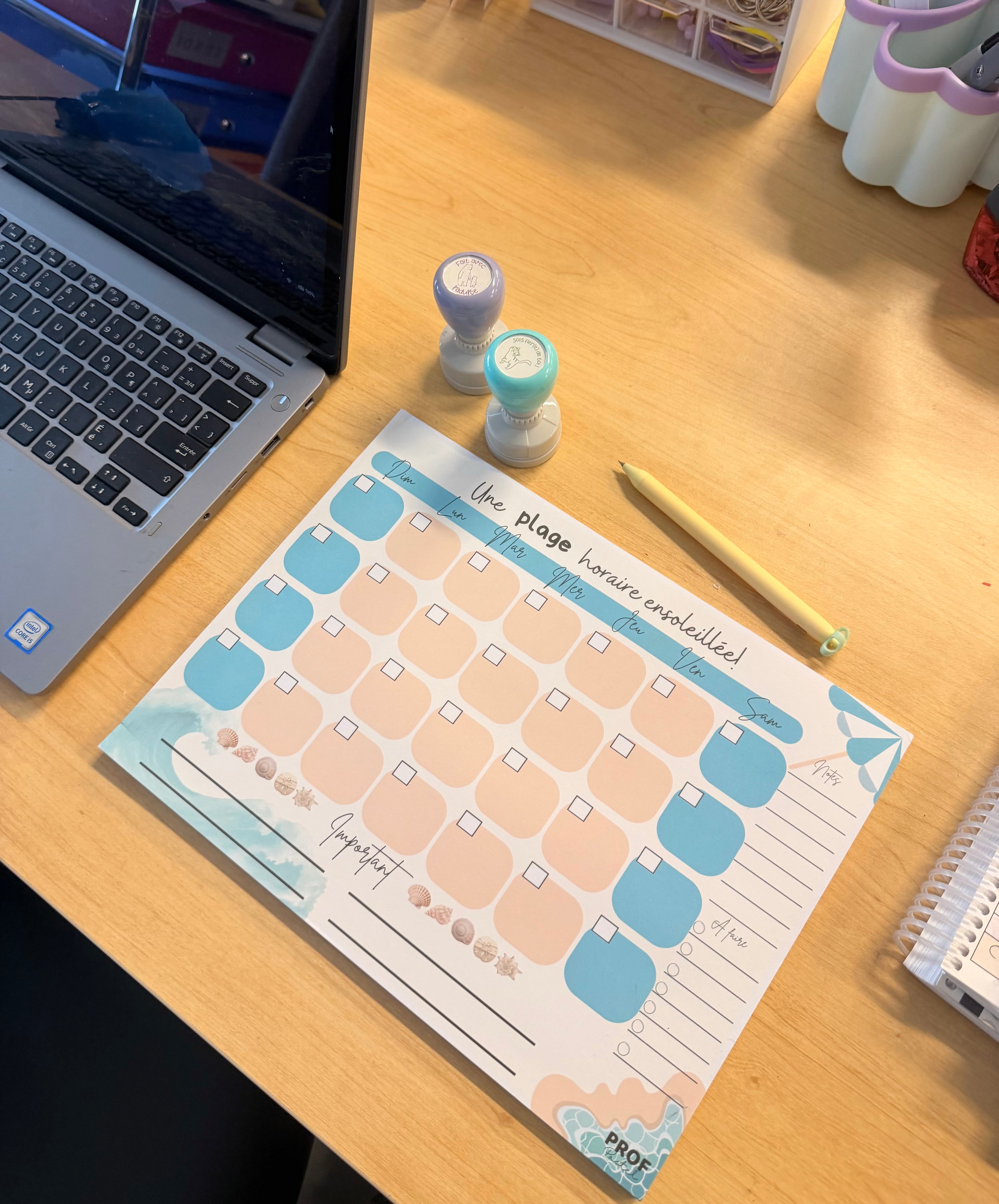 Calendrier mensuel magnétique